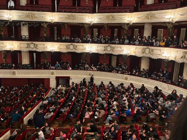 Salida Pedagógica al Teatro Municipal: Un Encuentro con la Música y la Navidad